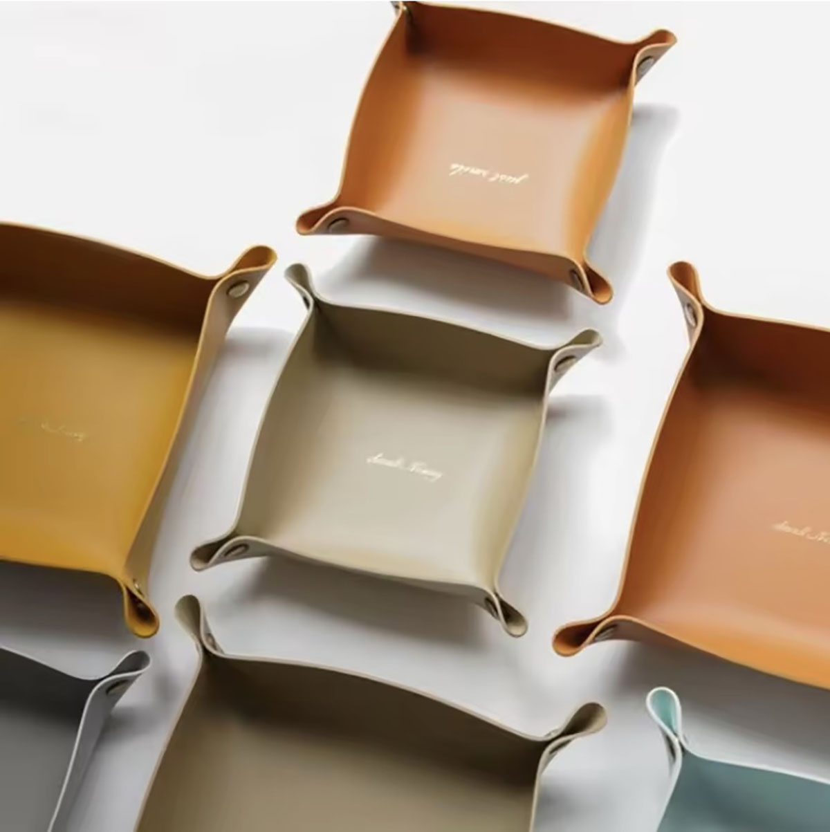 الشمال نمط الجلود صينية تخزين  - مراجعة Token Tray Organizer وسعره